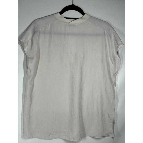 Vince Women’s Blouse Size M Top Deep V-Neck Sheer Dolman Sleeve Flowy - Picture 4 of 4